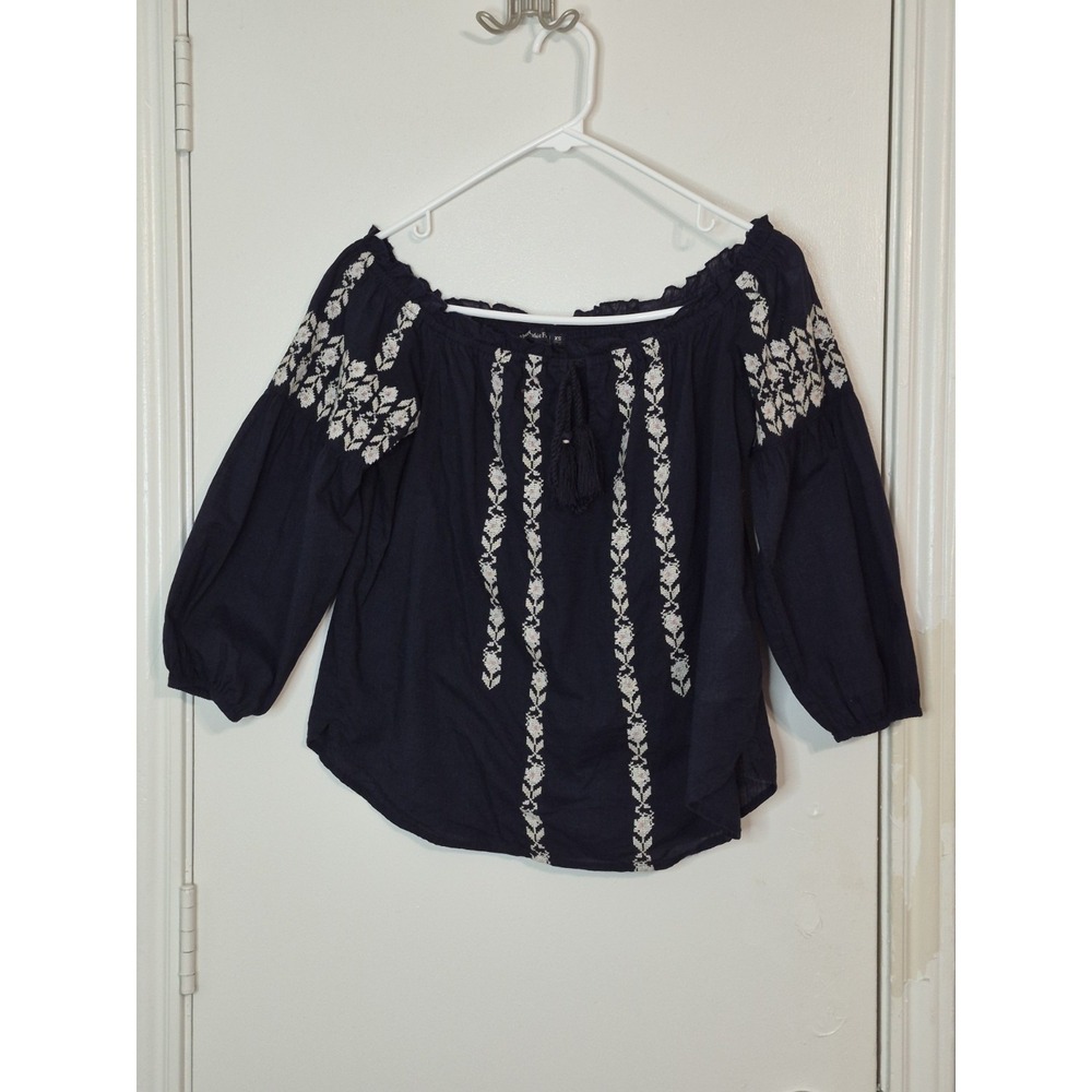Abercrombie‎ & Fitch Women's White Blue Floral Embroidered Blouse XS